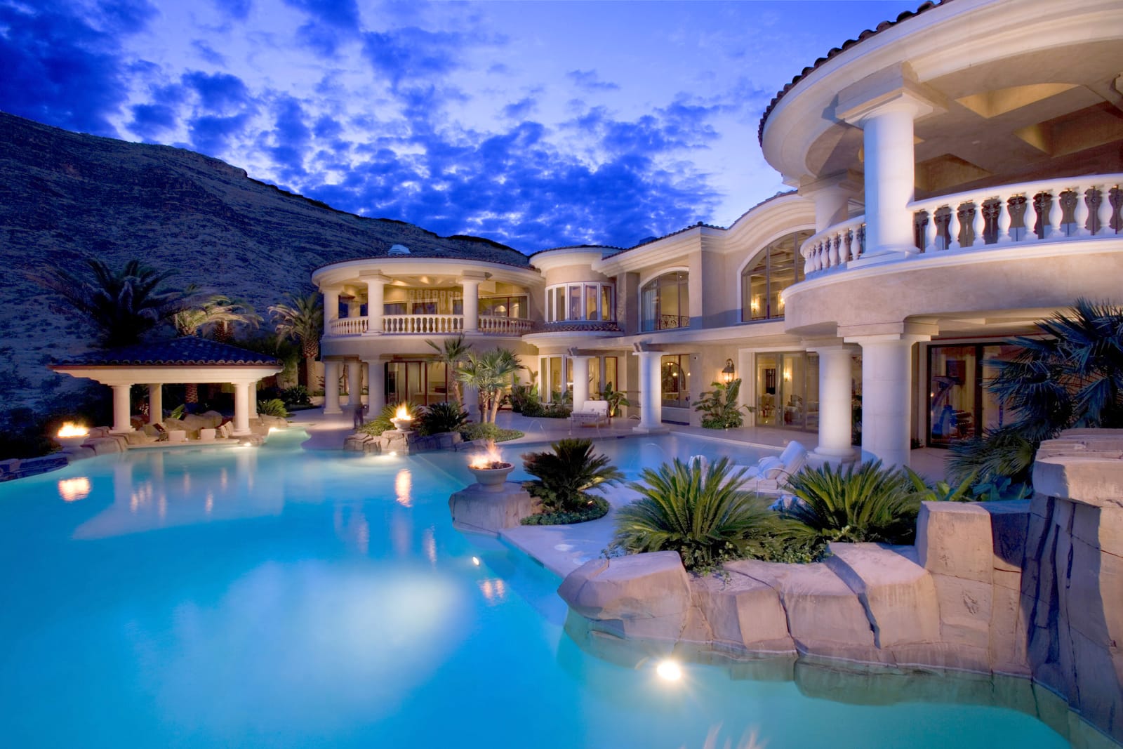 Vancouver Luxury Homes MLS Listings Of Properties For Sale